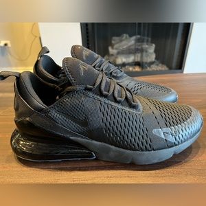 Nike Air Max 270 (All Black)